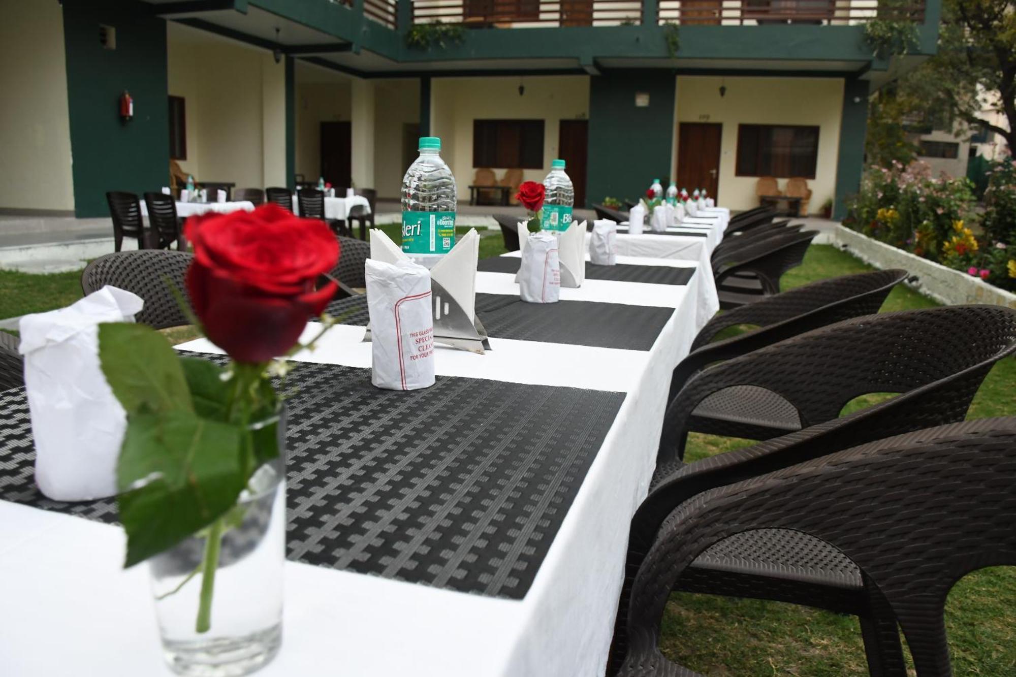 Shivansh Green Resort Rishīkesh Buitenkant foto